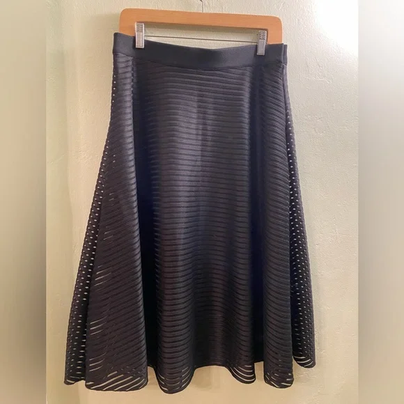 *NWT* & OTHER STORIES Paris Atelier Textured Fabric A line Skirt Sz 10 - Picture 1 of 5